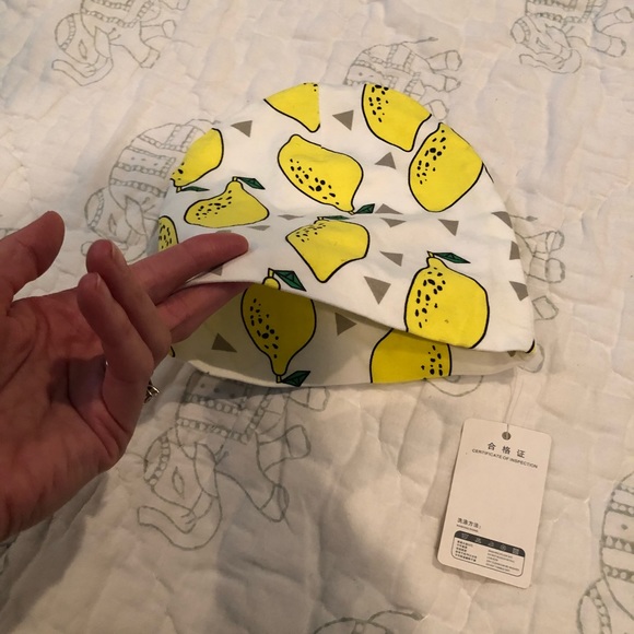 Lemon pattern toddler beanie - Picture 2 of 2